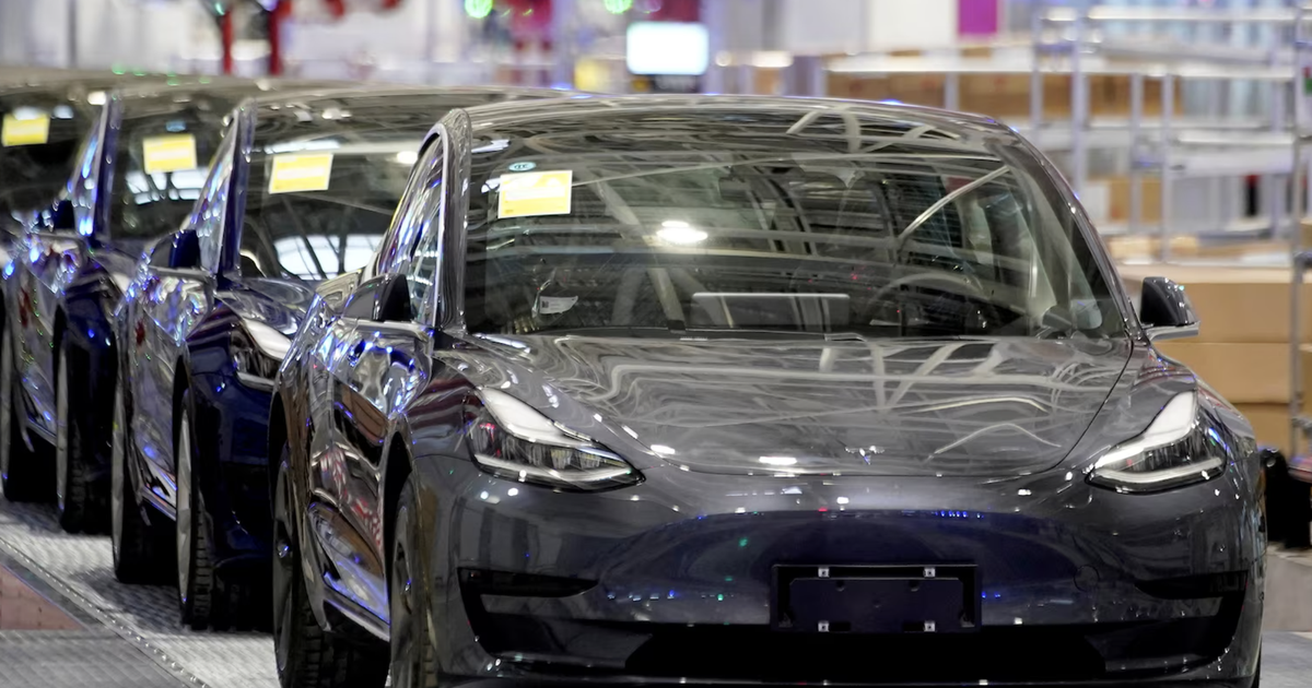 Tesla chính thức vào Việt Nam: cuộc chơi xe điện đổi chiều
