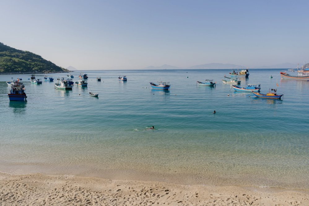 Chuyến bay Sài Gòn – Cam Ranh: Một giờ “ngắm biển” trên trời