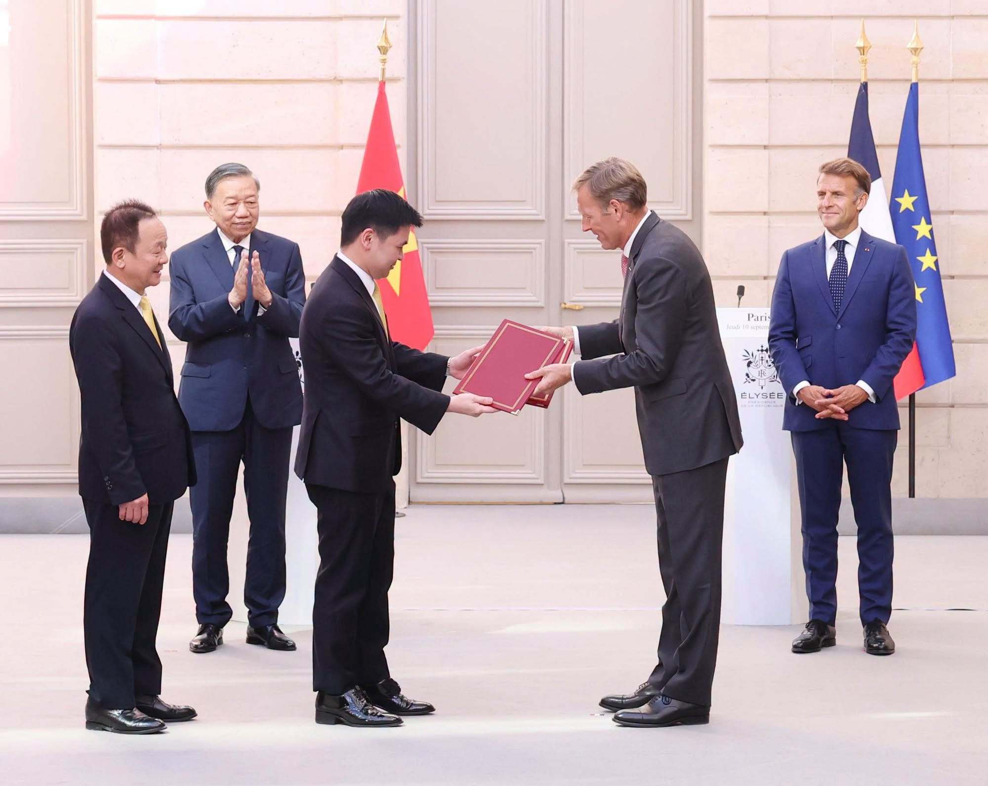 Hàng không Việt Nam tăng tốc hiện đại hóa đội bay