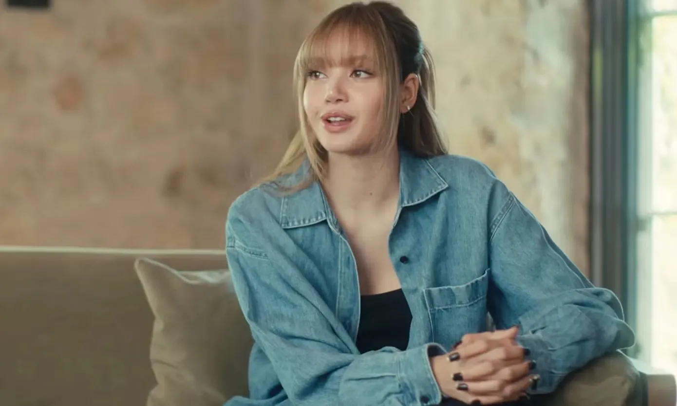 Phía sau ánh hào quang: Lisa bóc trần nỗi đau K-pop qua Always Lalisa