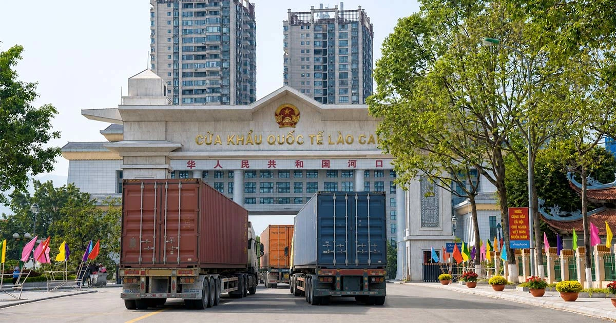 Thanh toán CNY xuyên biên giới: Lựa chọn khôn ngoan cho doanh nghiệp Việt