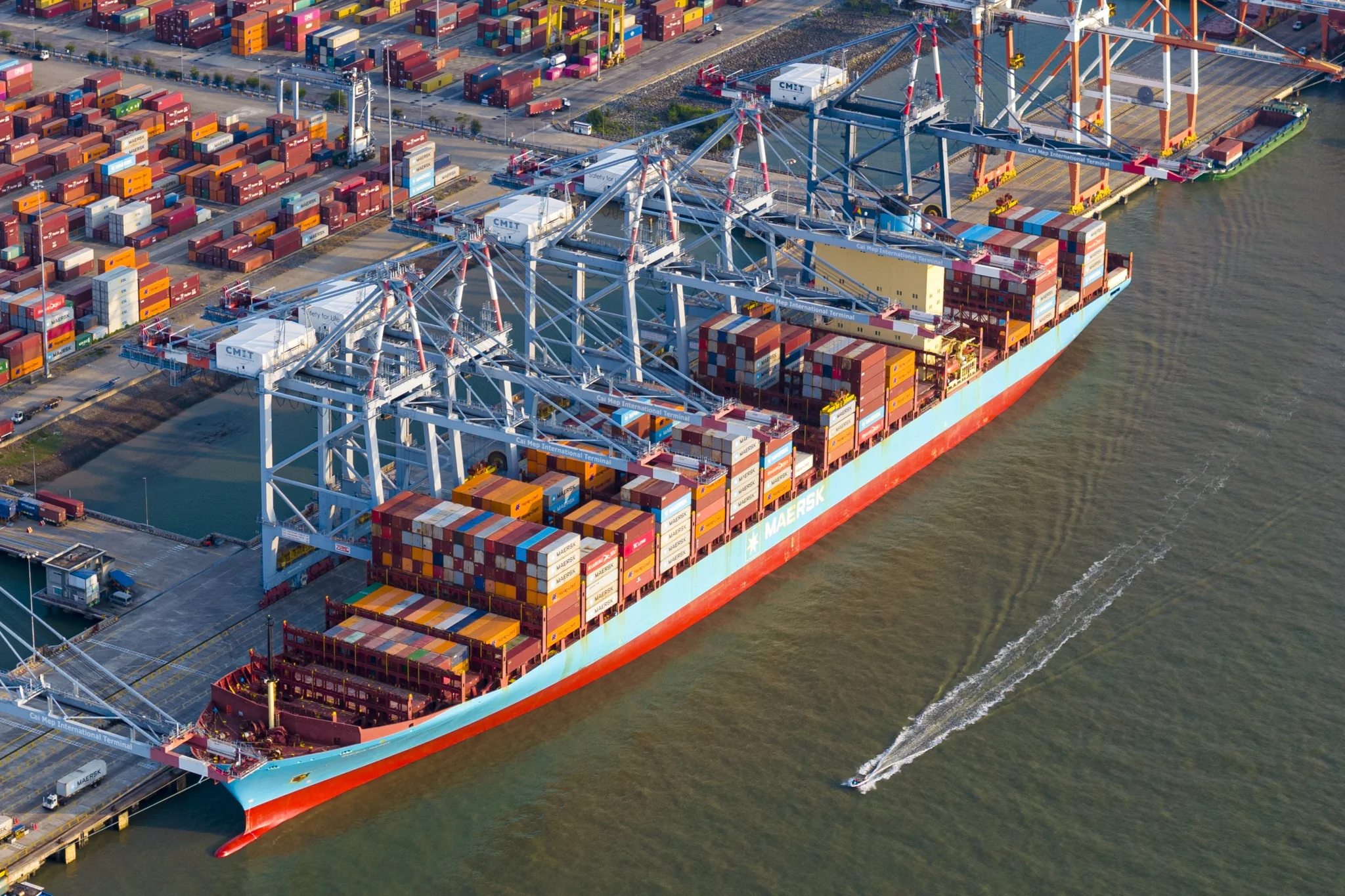 TP.HCM biến cơ hội lịch sử thành trung tâm logistics hàng đầu Đông Nam Á