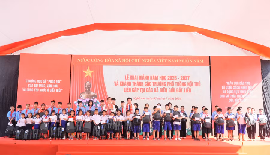 Trường nội trú vùng biên giới và cuộc đổi đời cơ hội học tập
