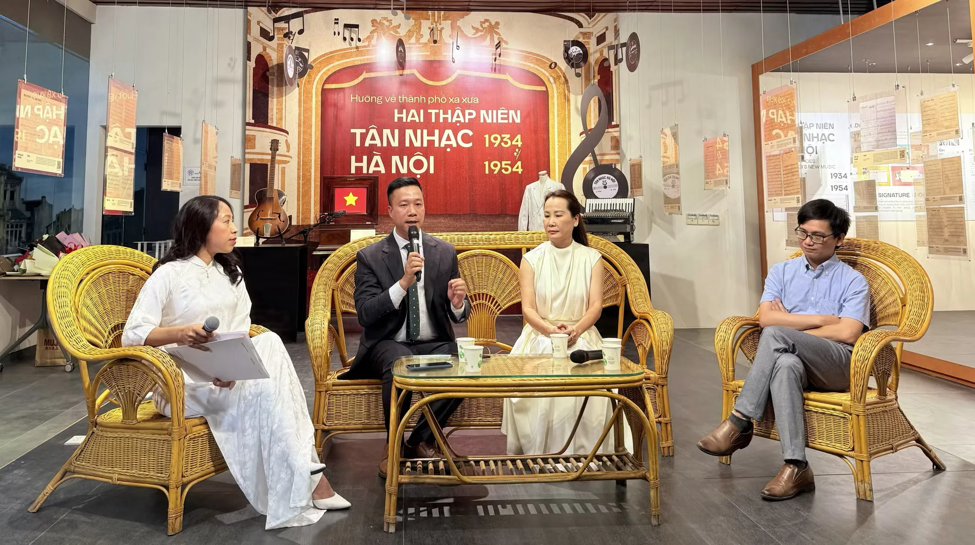 Festival Thăng Long - Hà Nội: Khi mapping thắp sáng di sản cho giới trẻ