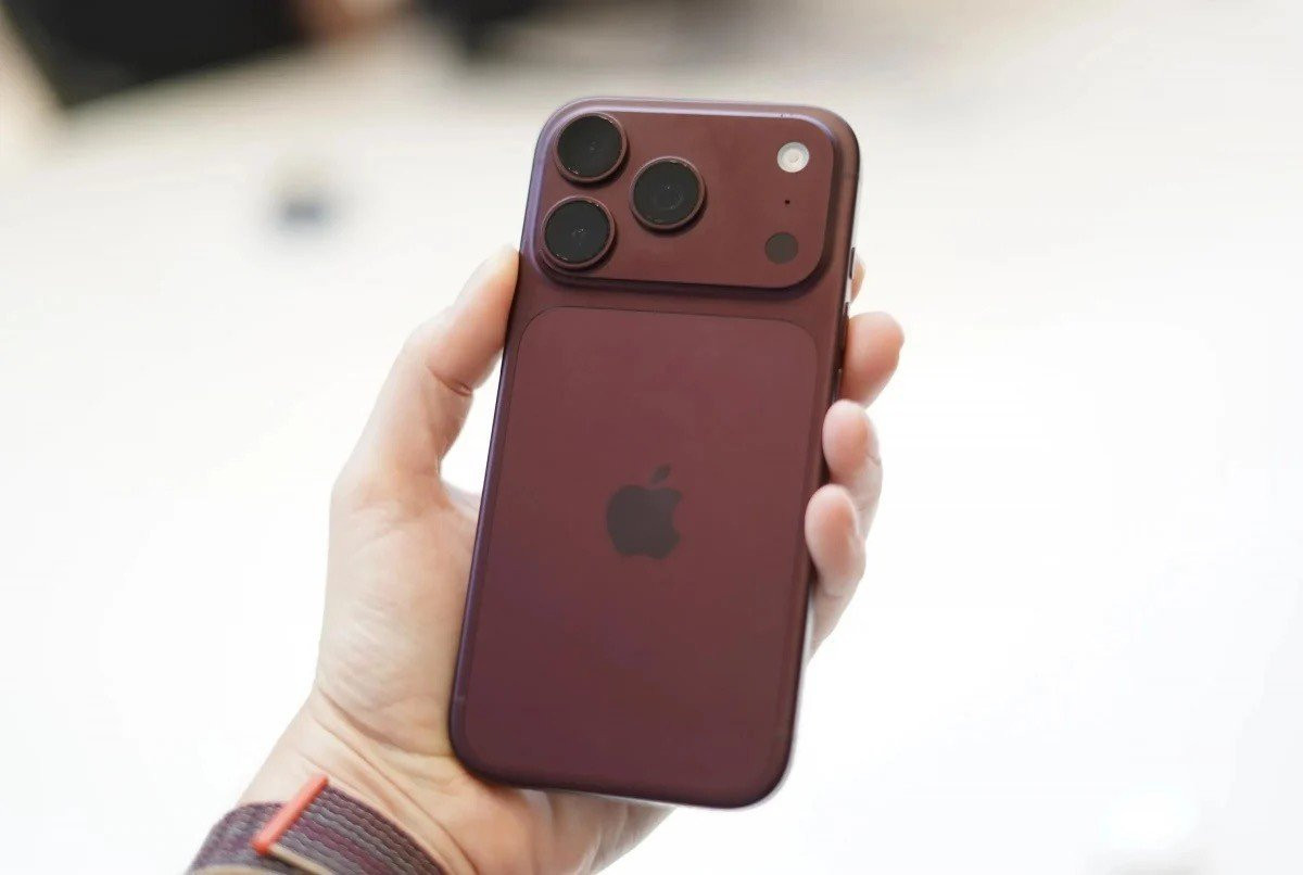 iPhone 18 Pro Max bản Mỹ và chiến lược phân hóa modem của Apple