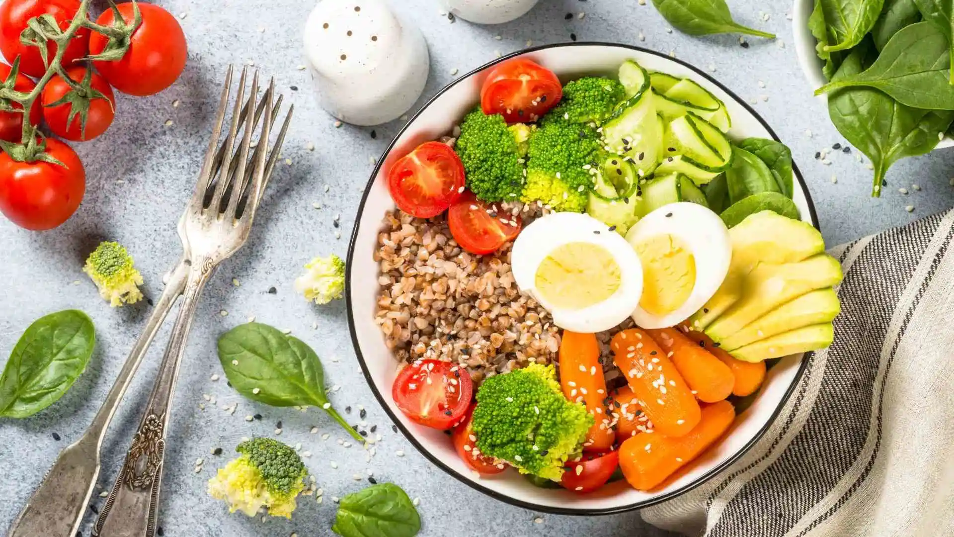 Chế độ ăn Địa Trung Hải: lá chắn kép cho tim và não