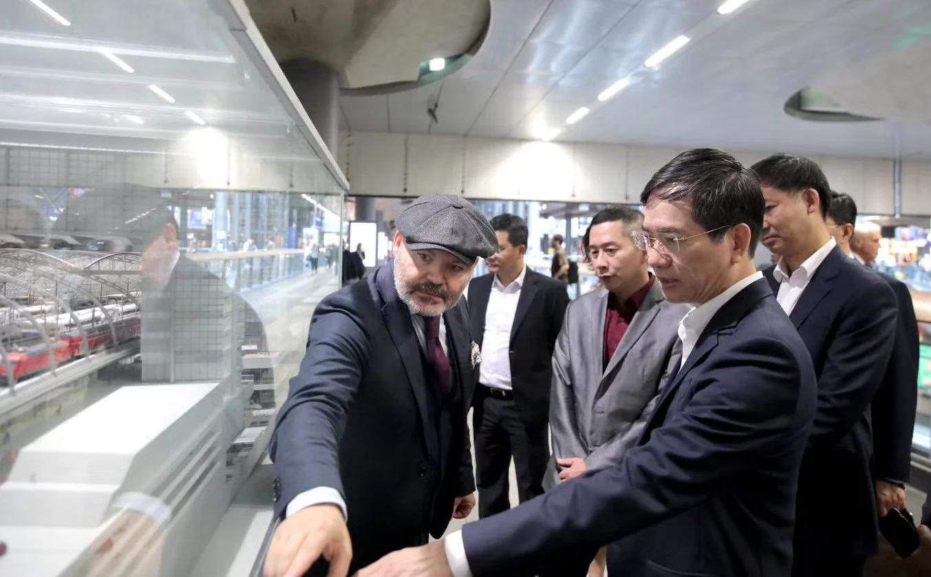 Ga trung tâm kiểu Berlin cho đường sắt cao tốc Hà Nội Quảng Ninh
