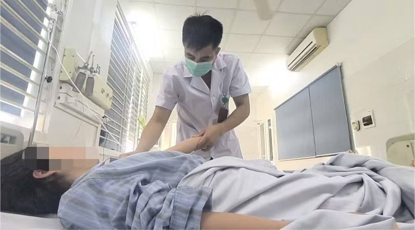 Sốt xuất huyết hay cảm cúm? Sai lầm chẩn đoán đáng sợ