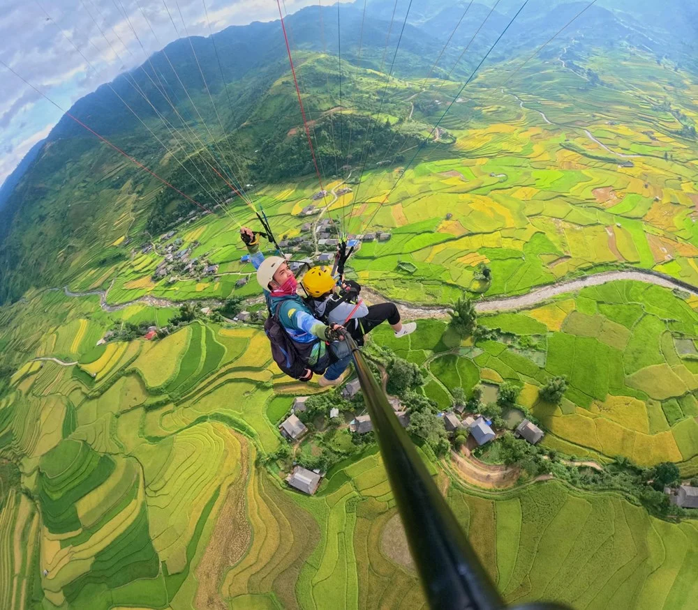 Những cung đường vàng Tây Bắc mùa lúa chín