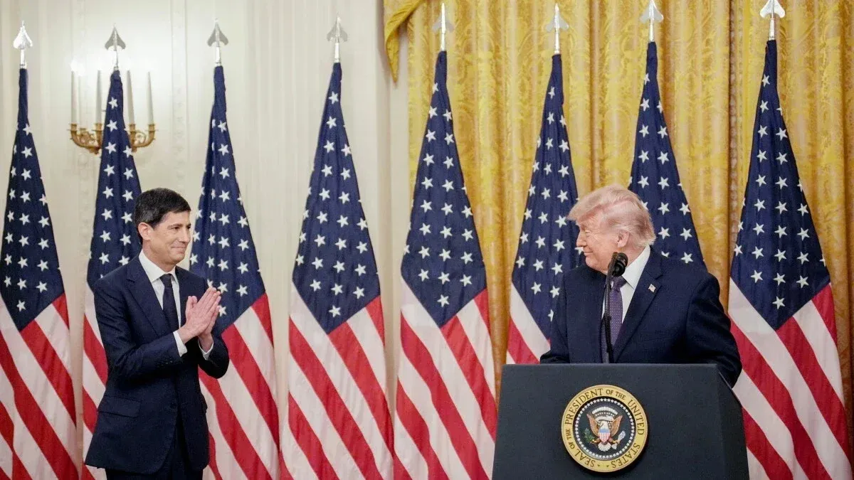 Fed đứng trước áp lực tăng lãi suất giữa căng thẳng với Trump