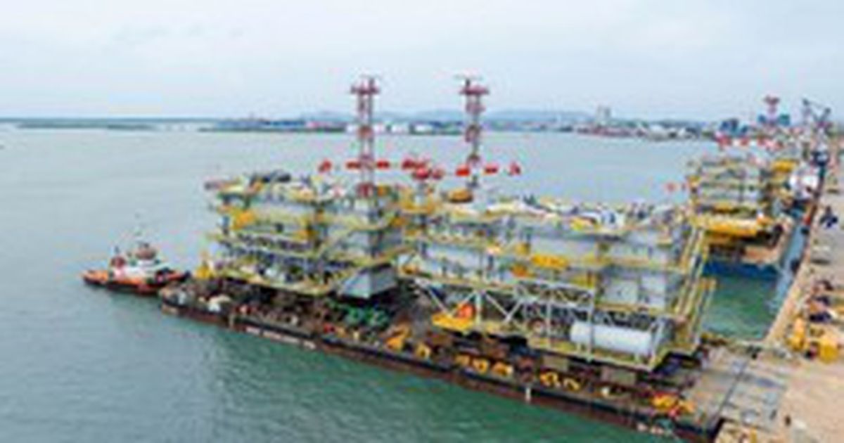 Siêu cấu kiện điện 16.000 tấn Made in Vietnam vượt Đại Tây Dương