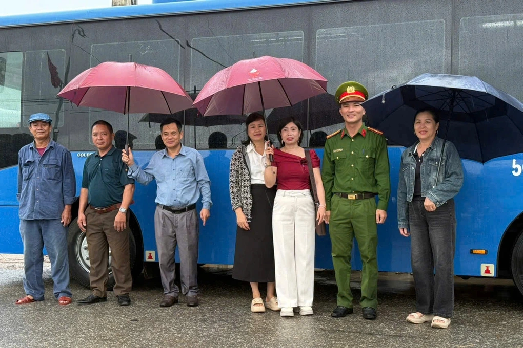 Đóng cửa điểm trường lẻ Nghệ An: Khủng hoảng niềm tin hơn là chuyện khoảng cách