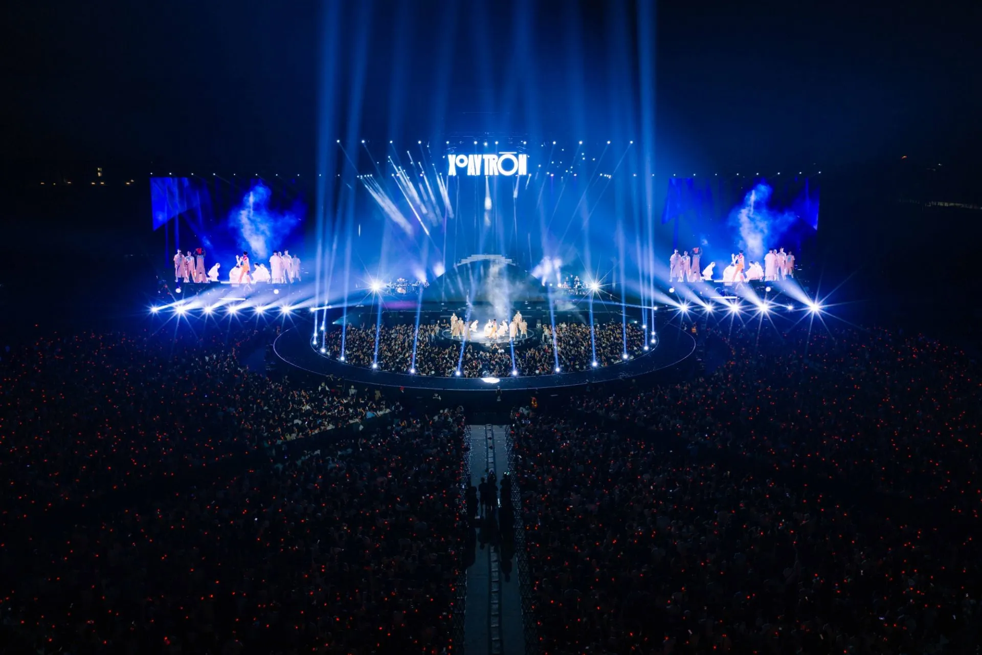 Xoay Tròn Concert của Hoàng Dũng: Cuộc cách tân kỹ thuật sân khấu concert Việt Nam