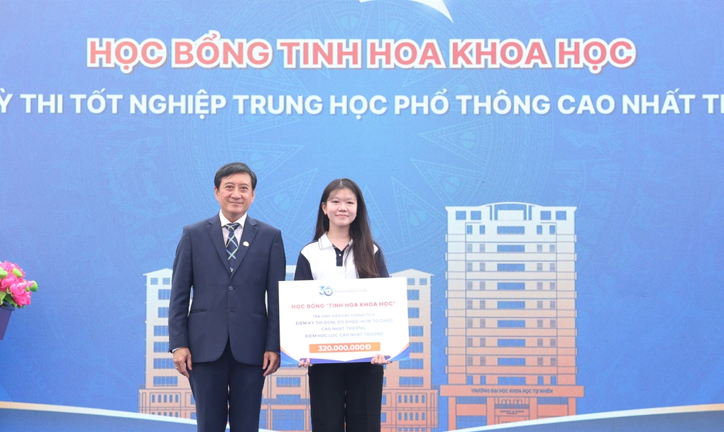 Á khoa toàn quốc chọn thiết kế vi mạch vì tò mò