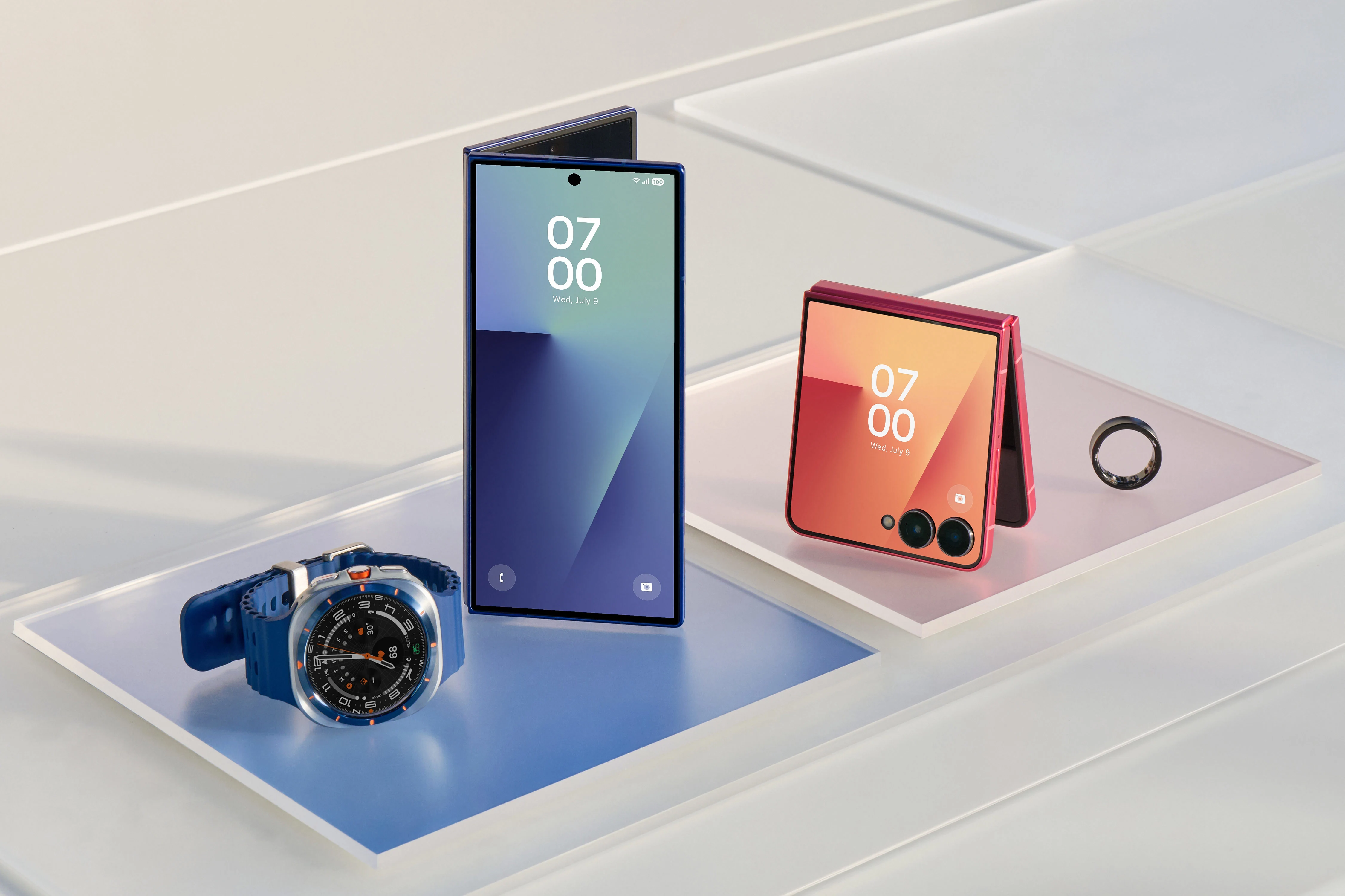 Màn hình gập Galaxy Z Fold 8: nếp cong là lá chắn an toàn