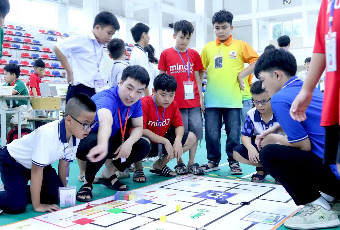 Gần 1.000 học sinh tranh tài tại Cuộc thi Sáng tạo Robotics toàn quốc: Ý nghĩa vượt xa một cuộc thi