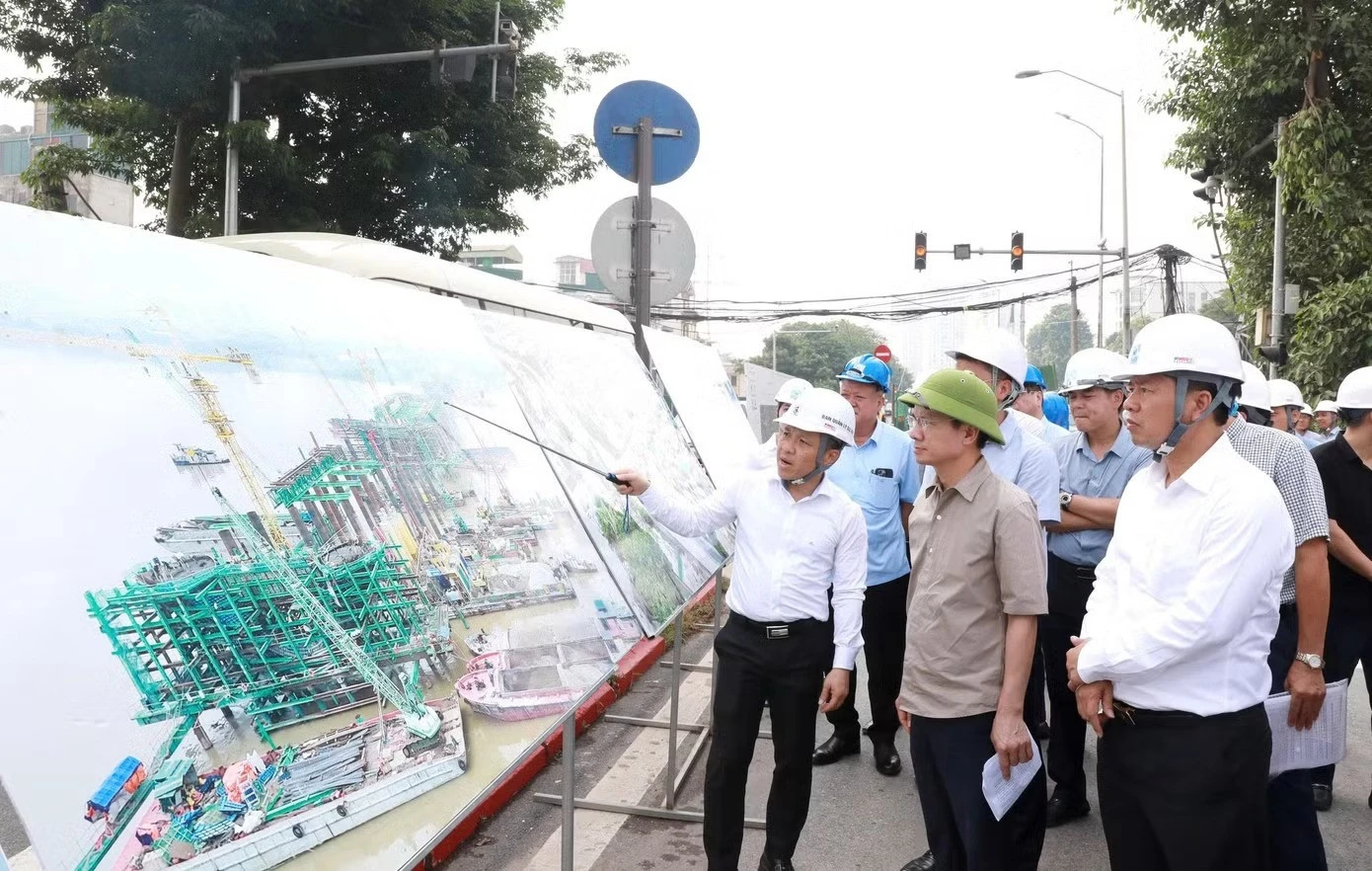 Hà Nội mở rộng cầu vượt sông Hồng: chiến lược kết nối đến 2038