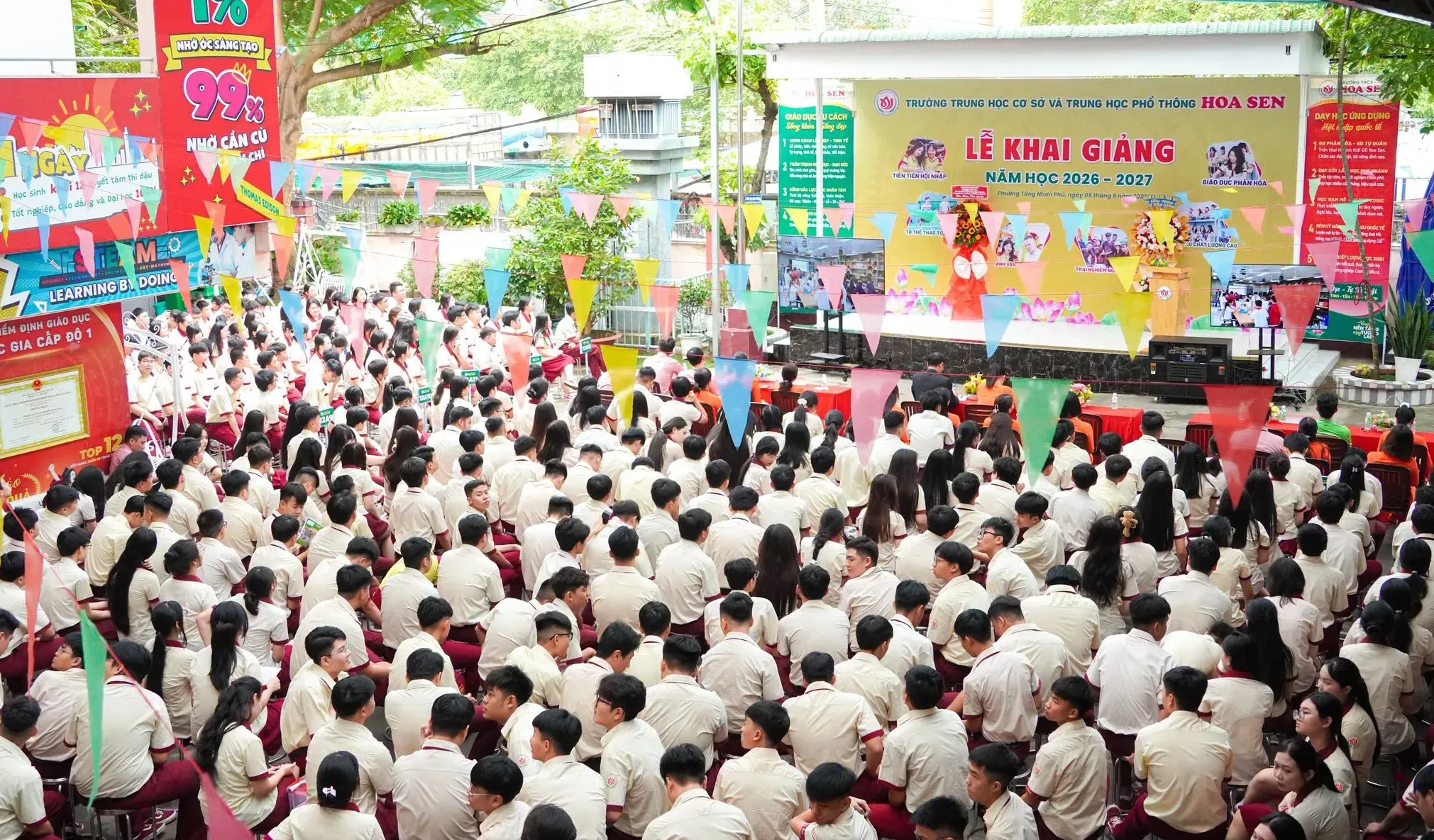 700 học sinh Hoa Sen chuyển trường đột ngột: Cơ hội và bài học