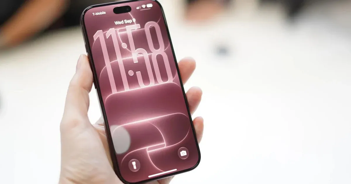 iPhone 18 Pro phá kỷ lục pre-order: người Việt đang nói gì với Apple?