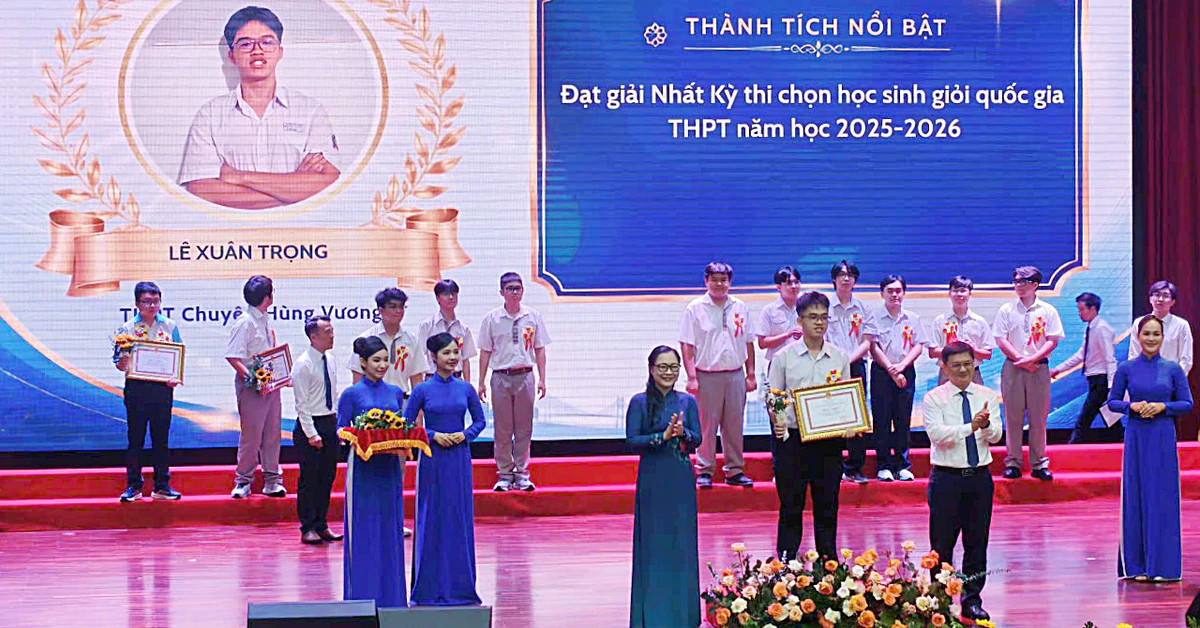 TP.HCM nâng chất lượng giáo dục bằng chính sách giáo viên giỏi và phát triển tài năng học sinh