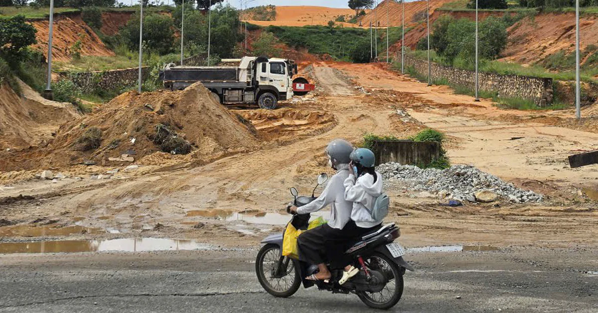 Đường ven biển Phan Thiết - Kê Gà: Vì sao tiến độ ì ạch?