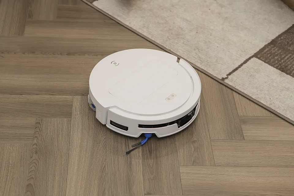 Robot hút bụi tự vệ sinh: công nghệ nào giảm việc tay người?