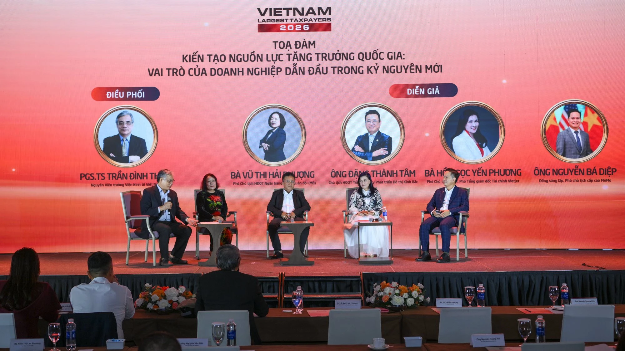 Bên trong mô hình kinh doanh giúp Vietjet giữ giá vé rẻ mà vẫn có lãi