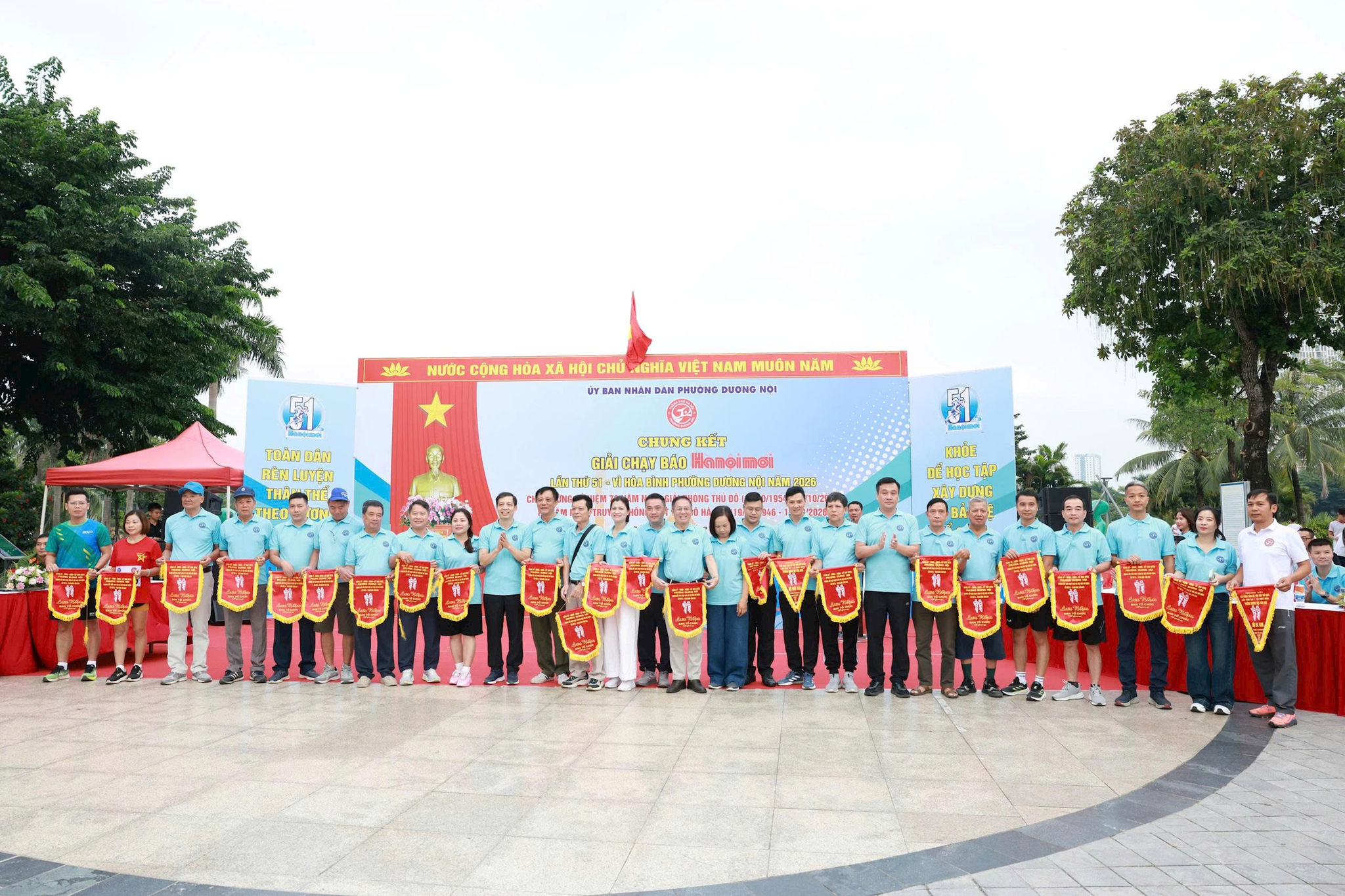 Giải chạy Báo Hànộimới: phong trào lan rộng tới từng phường