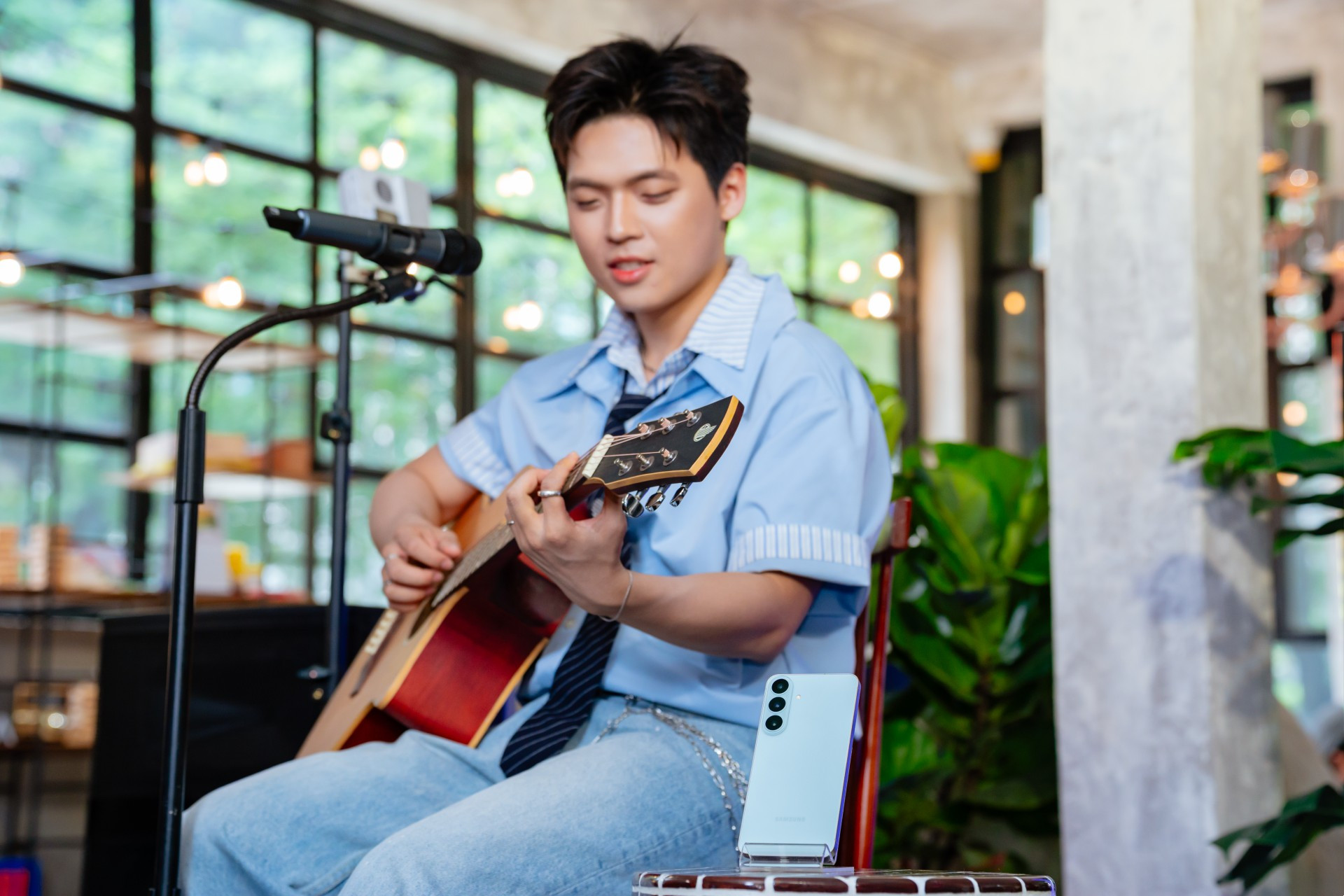 Galaxy S26 FE: camera flagship tiến xuống tầm giá phổ thông