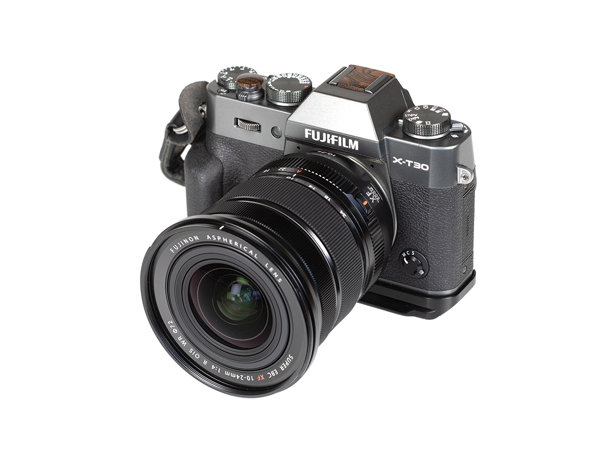 Fujinon XF 27mm f/2.8 R WR vs XF 10-24mm f/4 R OIS WR: Chọn Ống Kính Nào Cho Nhiếp Ảnh Fujifilm?