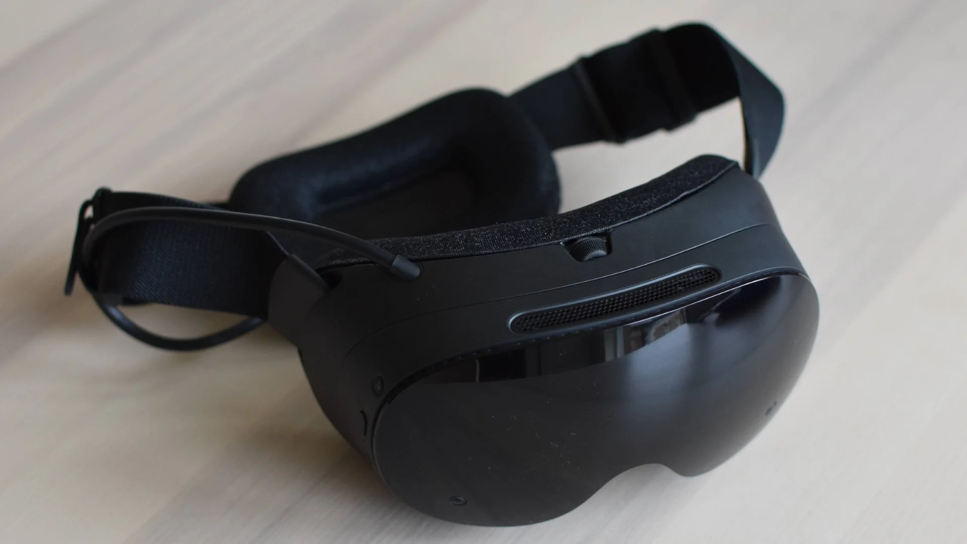 Steam Frame giá bán cao: chiến lược liều lĩnh của Valve với VR cao cấp