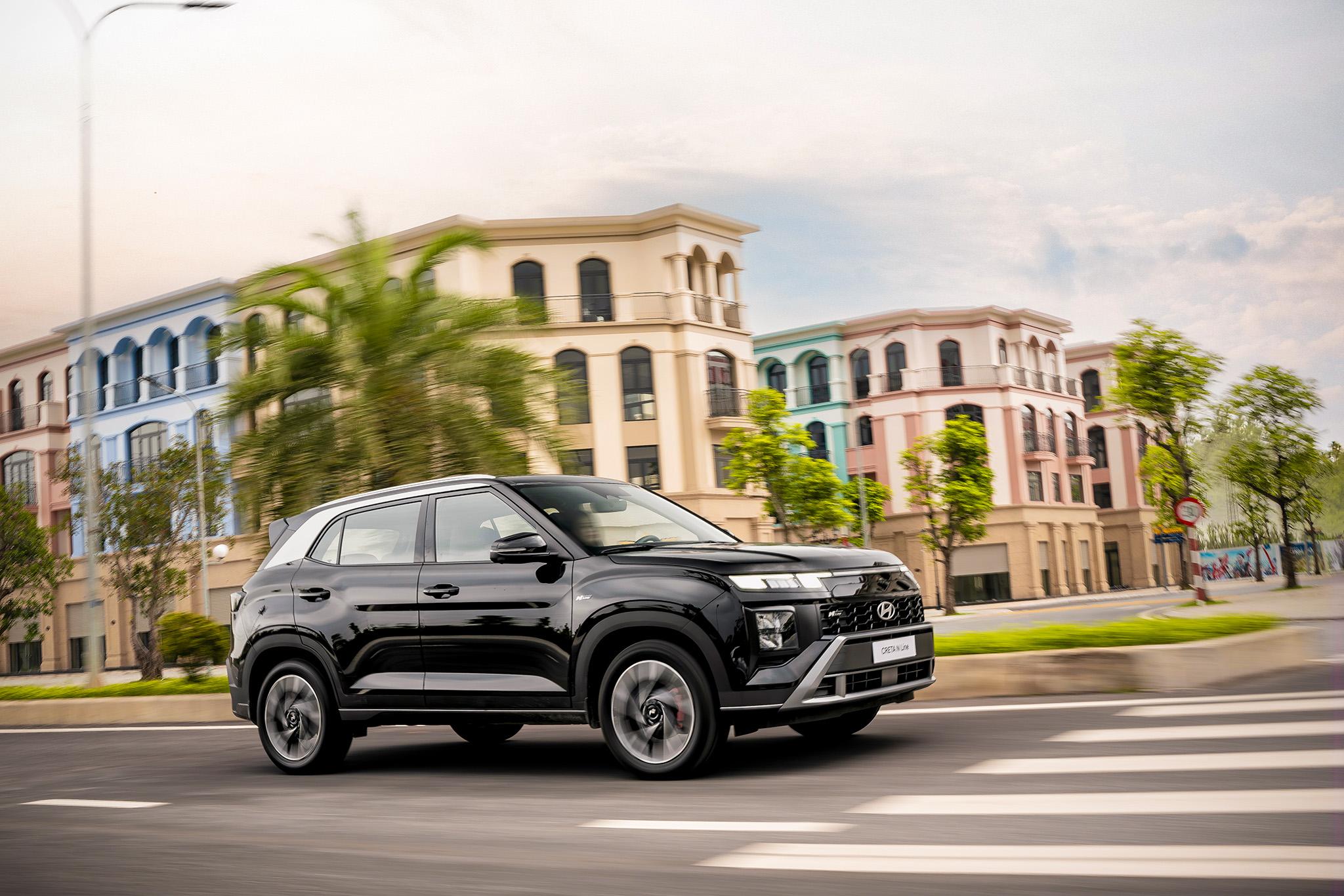 Hyundai tháng 9 giảm giá tới 220 triệu: Đáng xuống tiền?