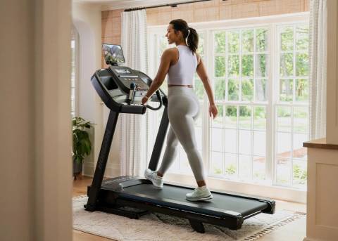 5 máy chạy bộ thông minh cho nhà: Chọn sao cho đáng tiền