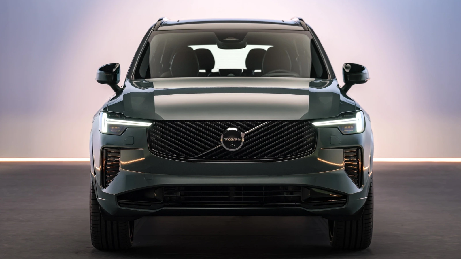 Volvo XC60 và XC90 PHEV: cú bật lớn của SUV hybrid cắm sạc