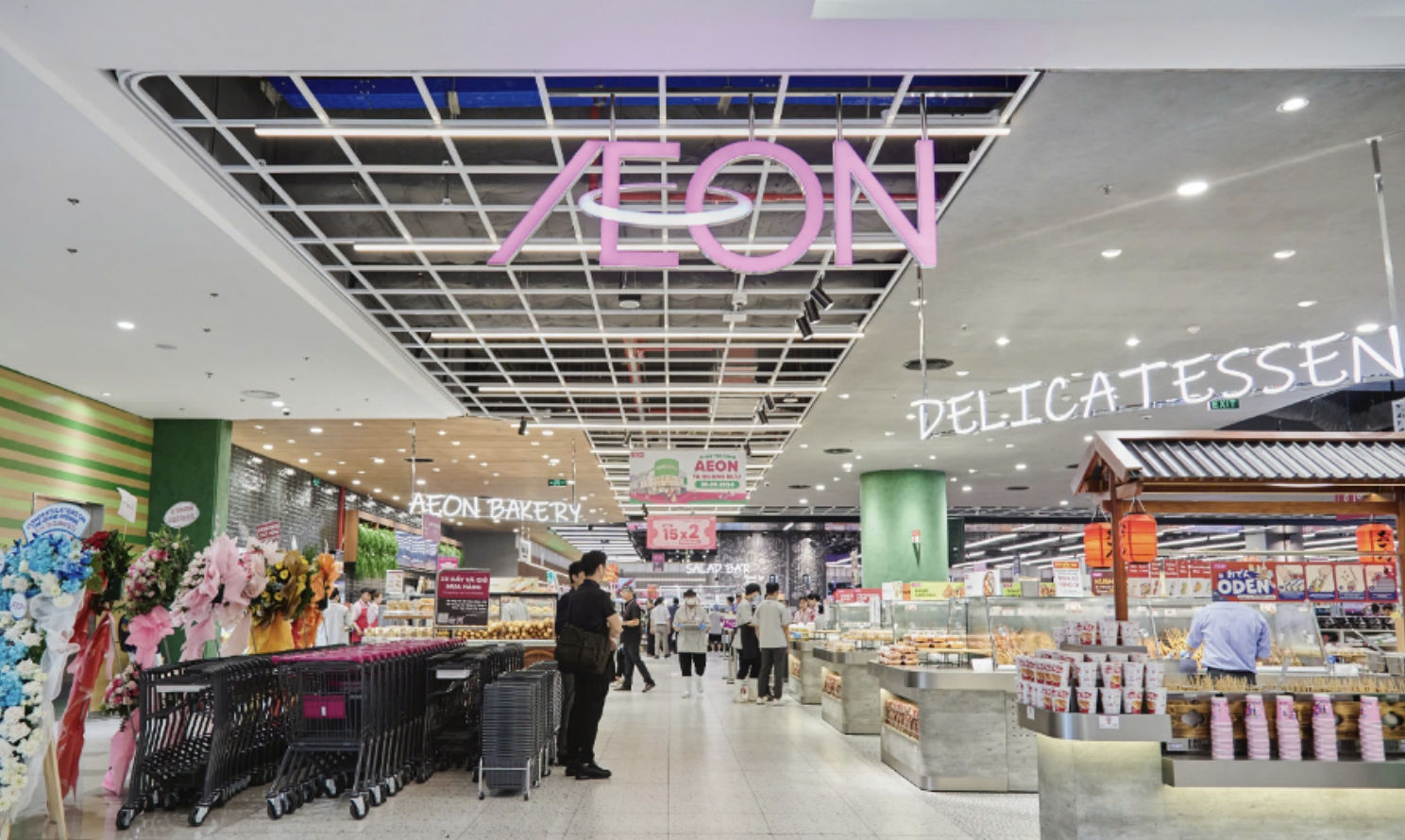 Cuộc chiến giành thị phần bán lẻ: Aeon, Central Retail và các đối thủ nội đang chọn chiến lược nào?