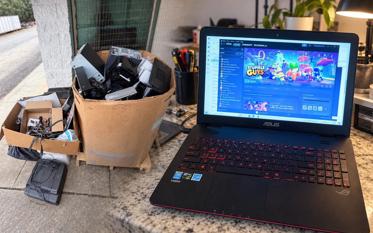 Từ bãi rác đến máy chủ gia đình: hồi sinh linh kiện PC từ e-waste