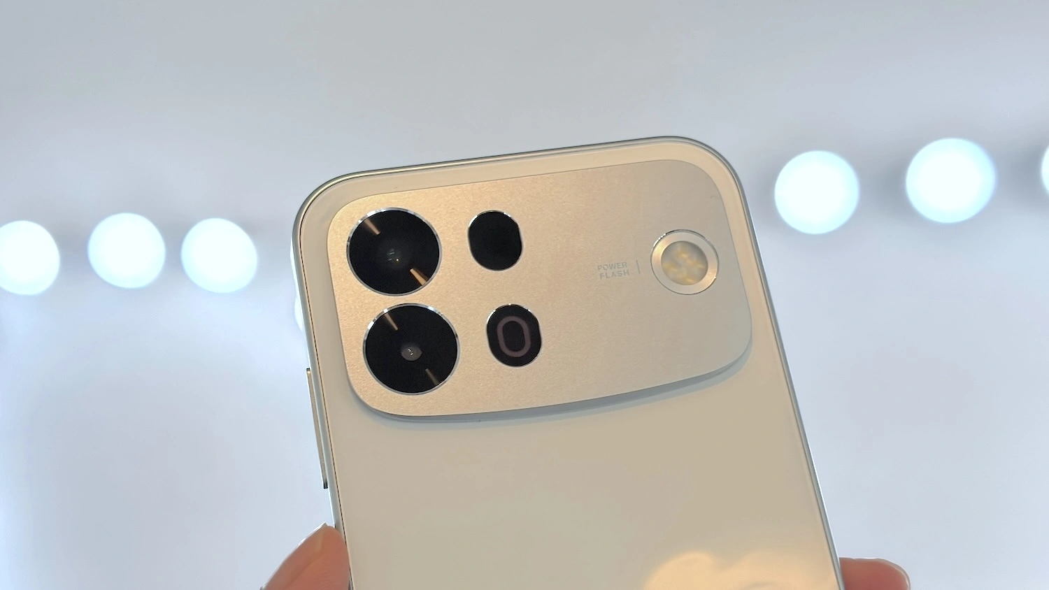 OPPO A7 Pro & A7 Pro Max: Bateri 10,000mAh, Kamera 50MP AI dan Tawaran Awal