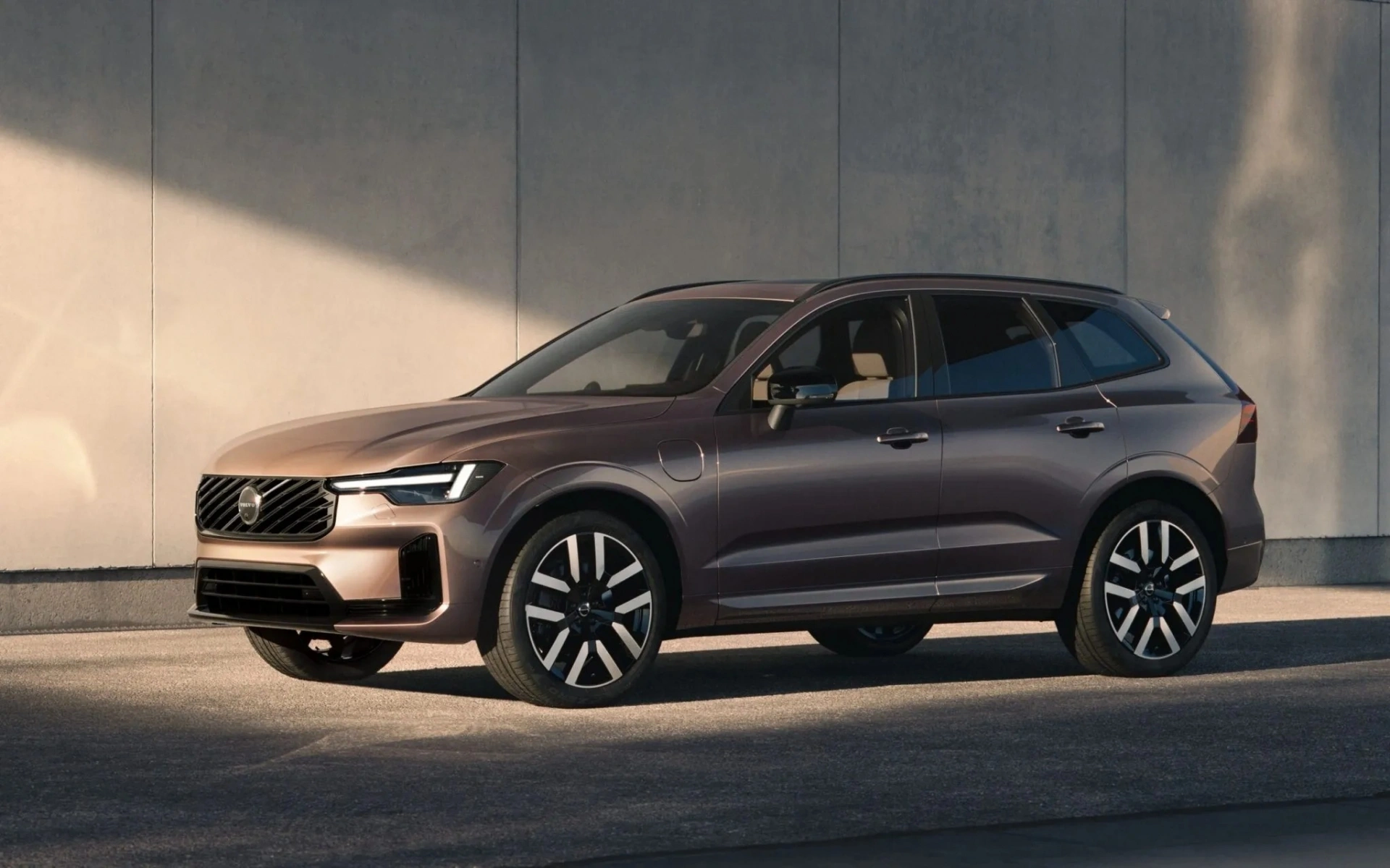 Volvo XC60 và XC90 PHEV mới: nâng cấp pin, công nghệ và một góc nhìn khác về hybrid cắm sạc