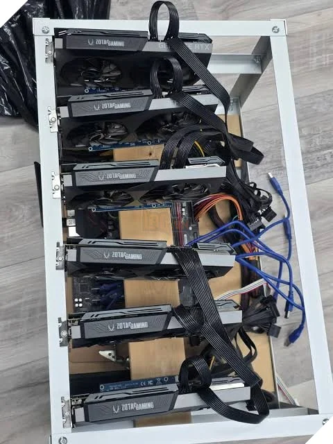 Kho báu 12 card RTX 3070 cũ: cơ hội vàng từ dàn GPU đào tiền ảo bị bỏ hoang