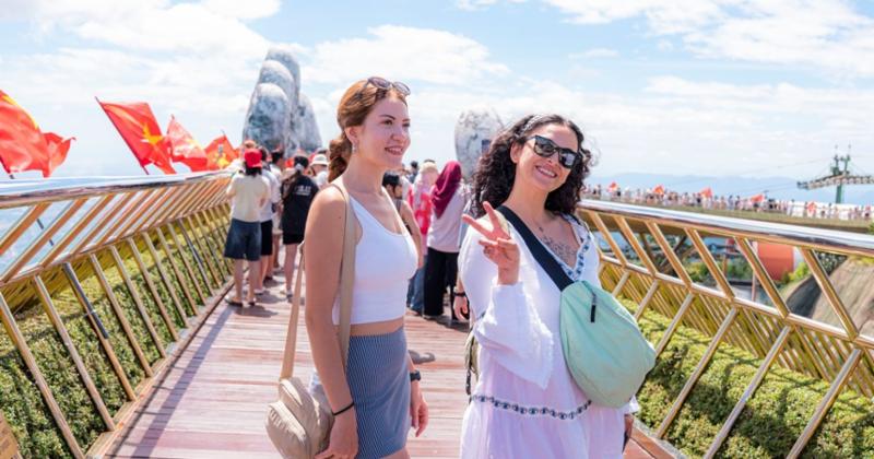 Đà Nẵng vượt Taipei và Kuala Lumpur: Thành phố biển đang thắng nhờ khách quay lại