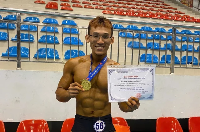 Từ cậu bé thừa cân đến vô địch: Thế hệ vận động viên trẻ đang viết lại chuẩn mực thể hình