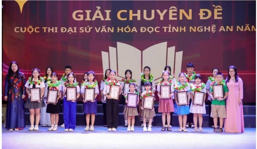 Cuộc thi Đại sứ Văn hóa đọc: từ sân chơi địa phương đến phong trào học sinh mê sách