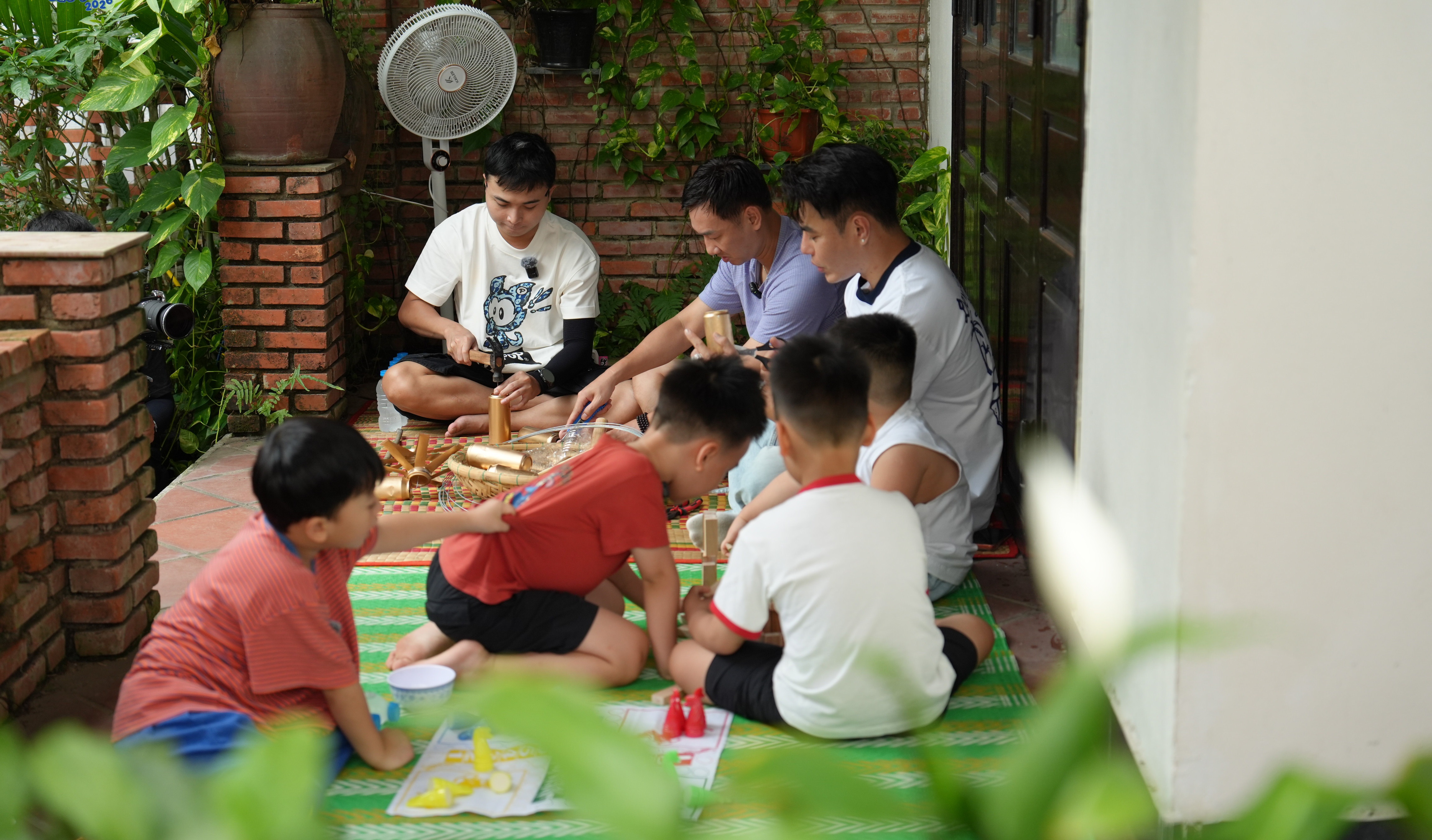 Tết Trung thu gia đình: Nuôi dưỡng ký ức và bản sắc cho con