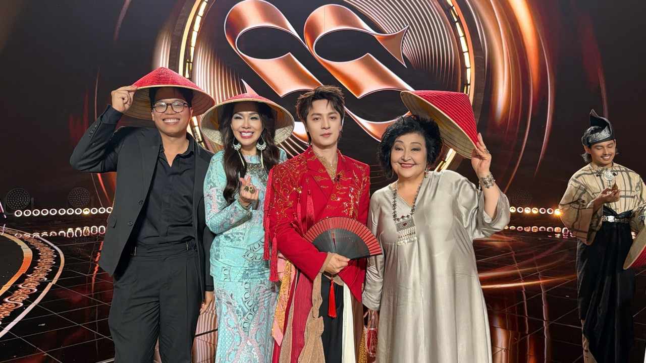 Đăng Khôi mang dân ca Việt lên sân khấu Silk Way Star
