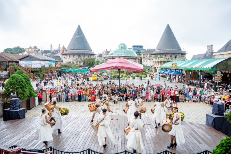 Từ đỉnh núi hoang phế đến biểu tượng du lịch thế giới: kỳ tích Ba Na Hills