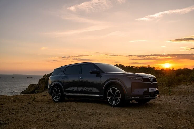 VinFast VF 9 Eco và Plus: Chọn bản nào cho SUV điện hạng E cỡ lớn?