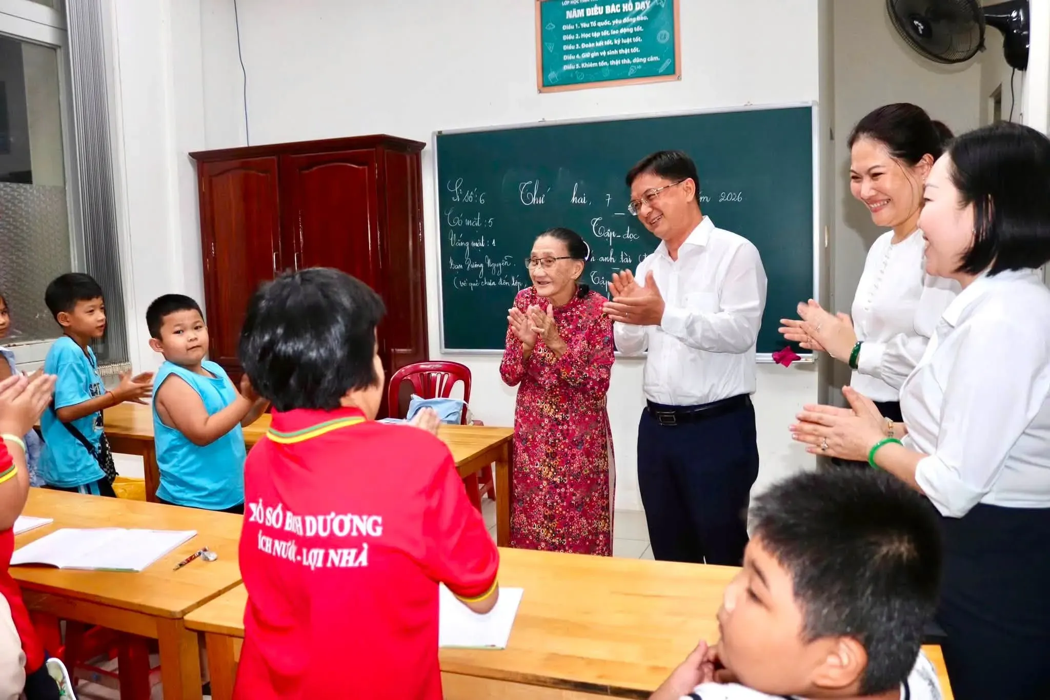 TP.HCM công nhận kết quả học tập lớp hỗ trợ: Bước ngoặt cho quyền đi học của trẻ em yếu thế