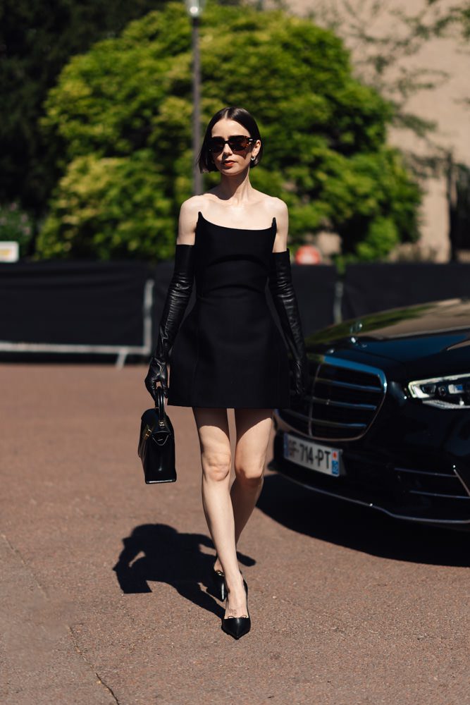 Balenciaga Hourglass Mềm Mại Hơn: Tín Hiệu Xu Hướng Túi Cao Cấp Đang Đổi Chiều