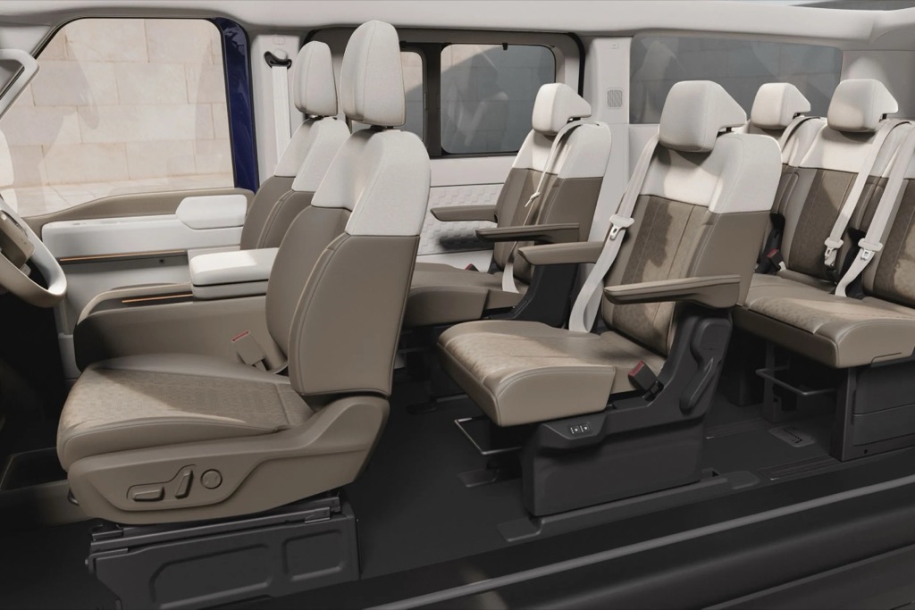 Kia PV7: van điện thương mại đa nhiệm thách thức Ford E-Transit