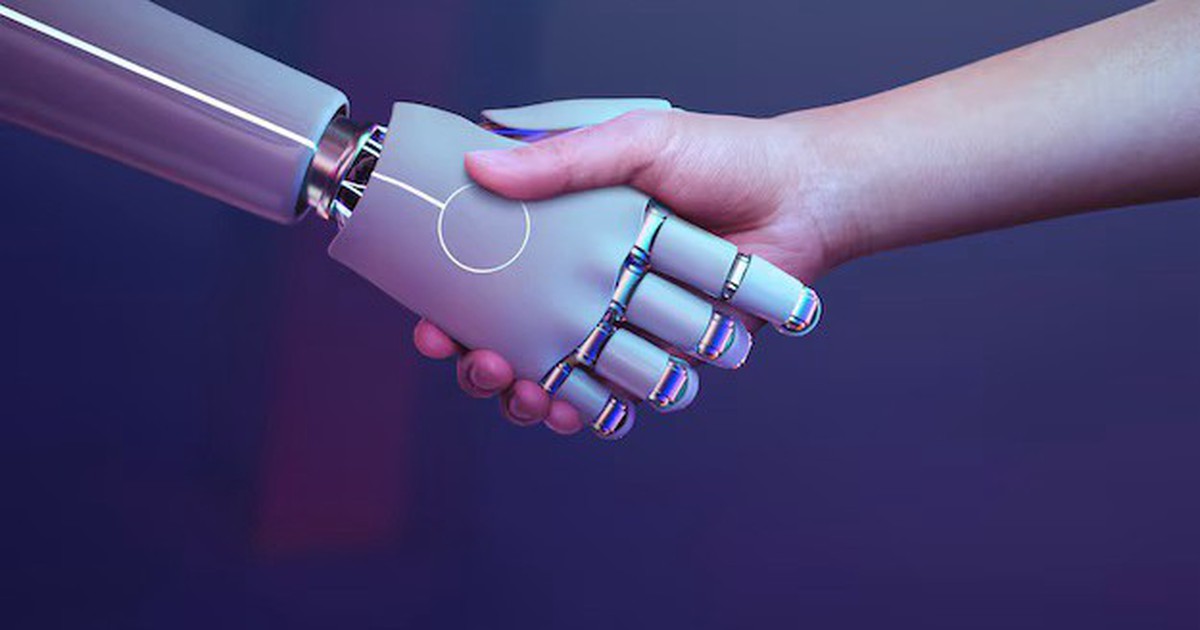Chatbot càng ấm áp, con người càng cô đơn?